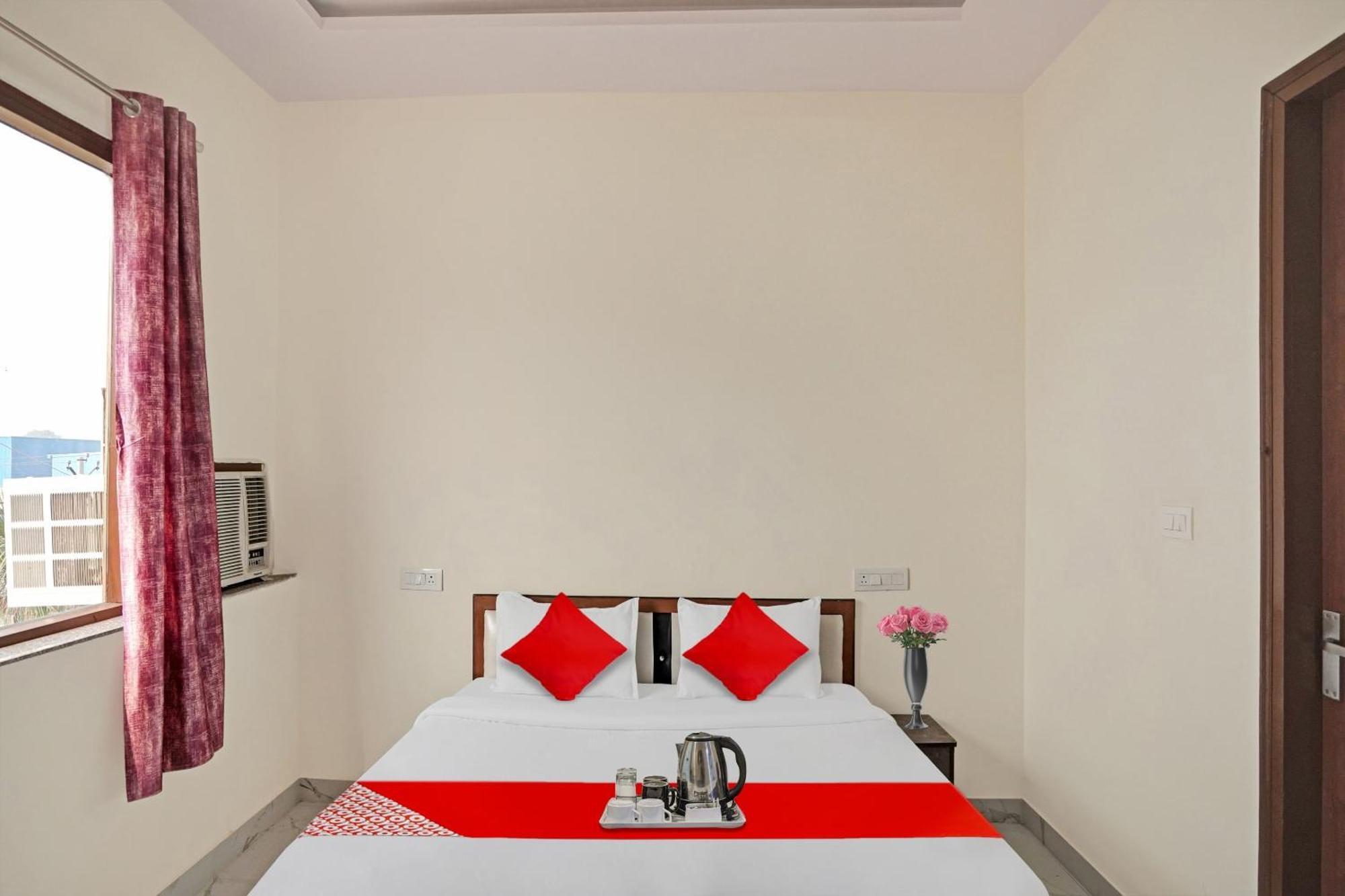 Oyo Ct Hotel Ghaziabad Dış mekan fotoğraf